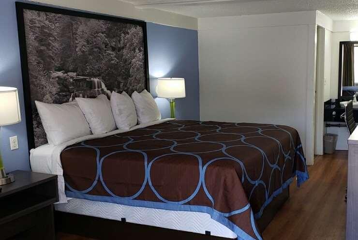 Super 8 By Wyndham Asheville/Biltmore Buitenkant foto