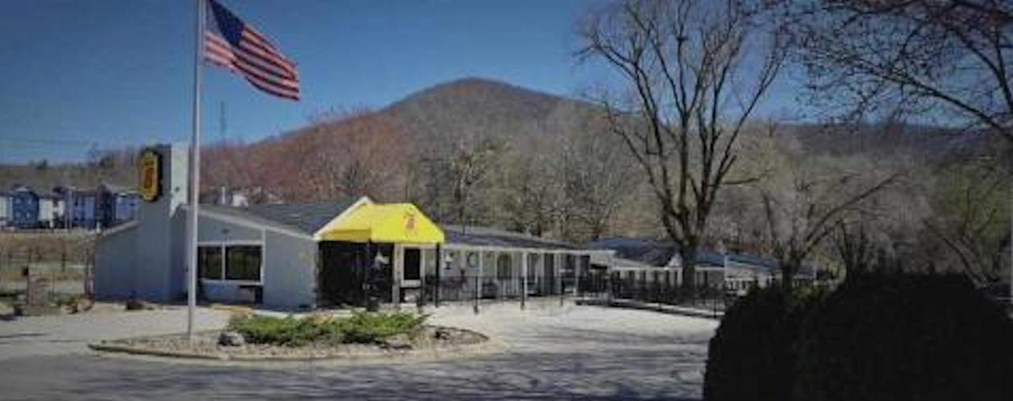 Super 8 By Wyndham Asheville/Biltmore Buitenkant foto